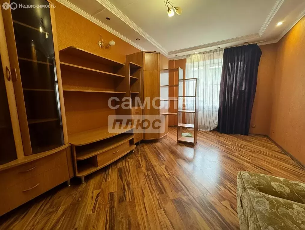 2-комнатная квартира: Астрахань, Боевая улица, 72к3 (62 м) - Фото 2