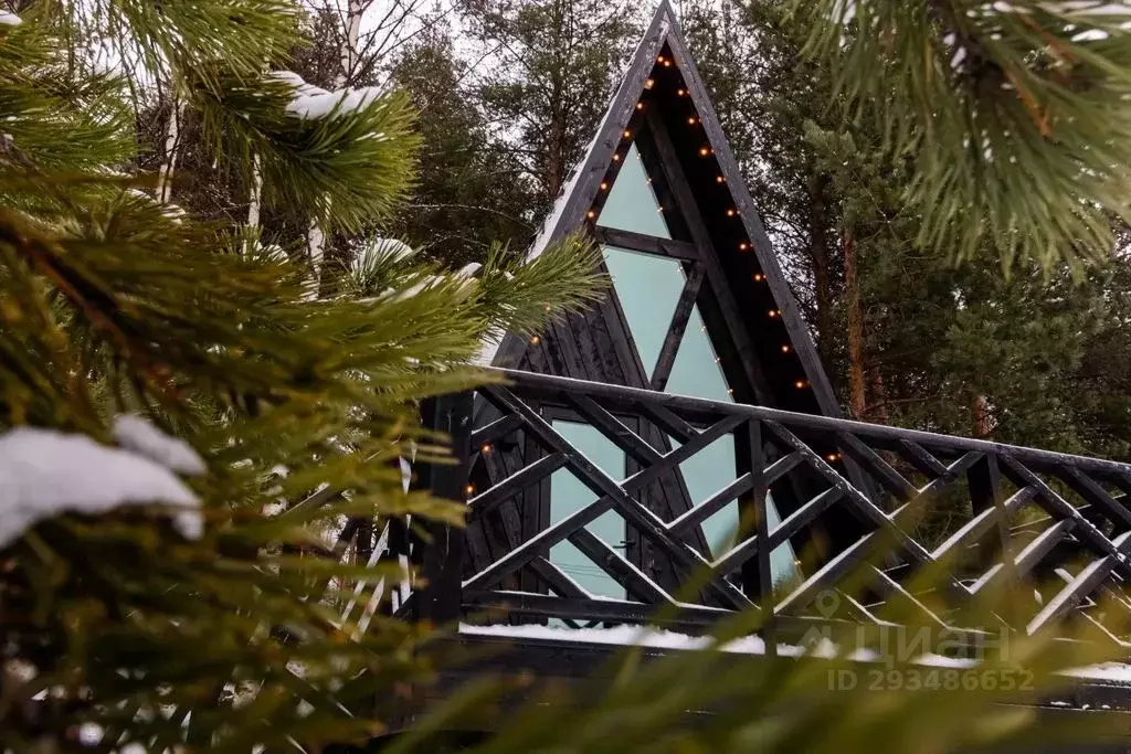 Дом в Карелия, Пряжинский район, Эссойльское с/пос, пос. Сяпся ул. ... - Фото 1