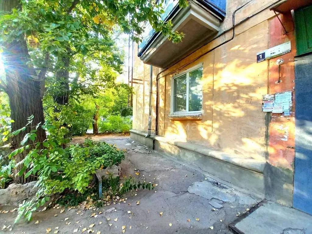 3-к кв. Волгоградская область, Волжский ул. Имени Карла Маркса, 16 ... - Фото 1