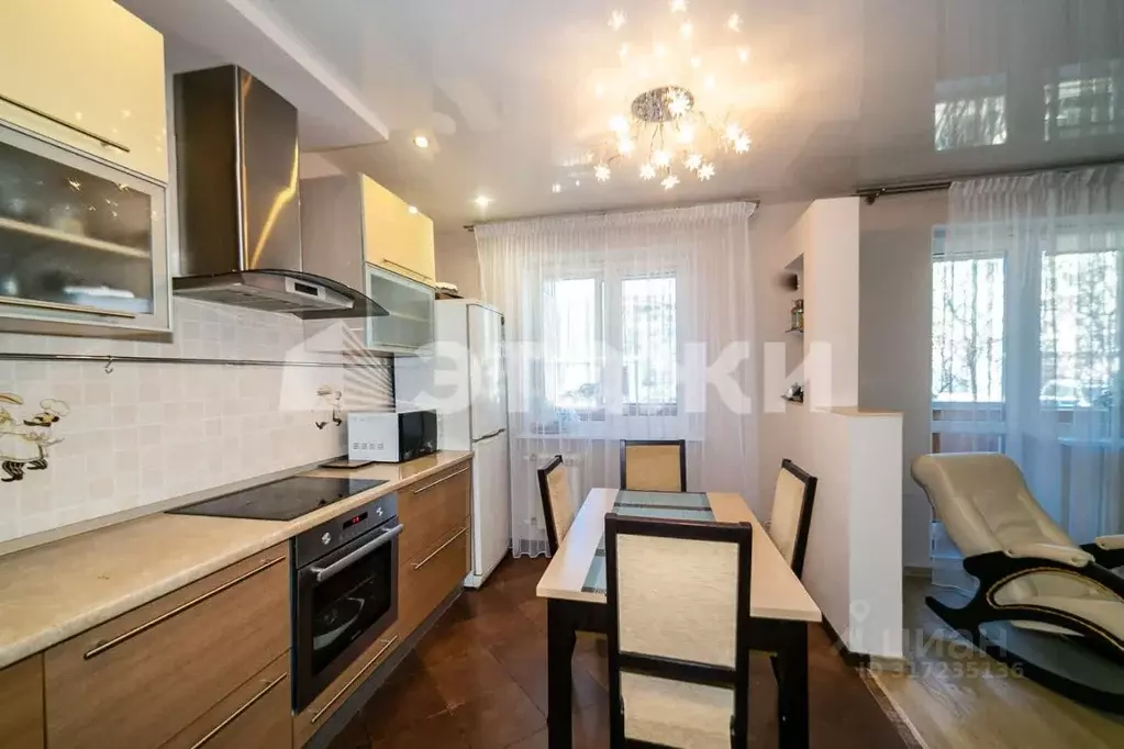 3-к кв. Амурская область, Благовещенск Пролетарская ул., 134/4 (67.5 ... - Фото 1