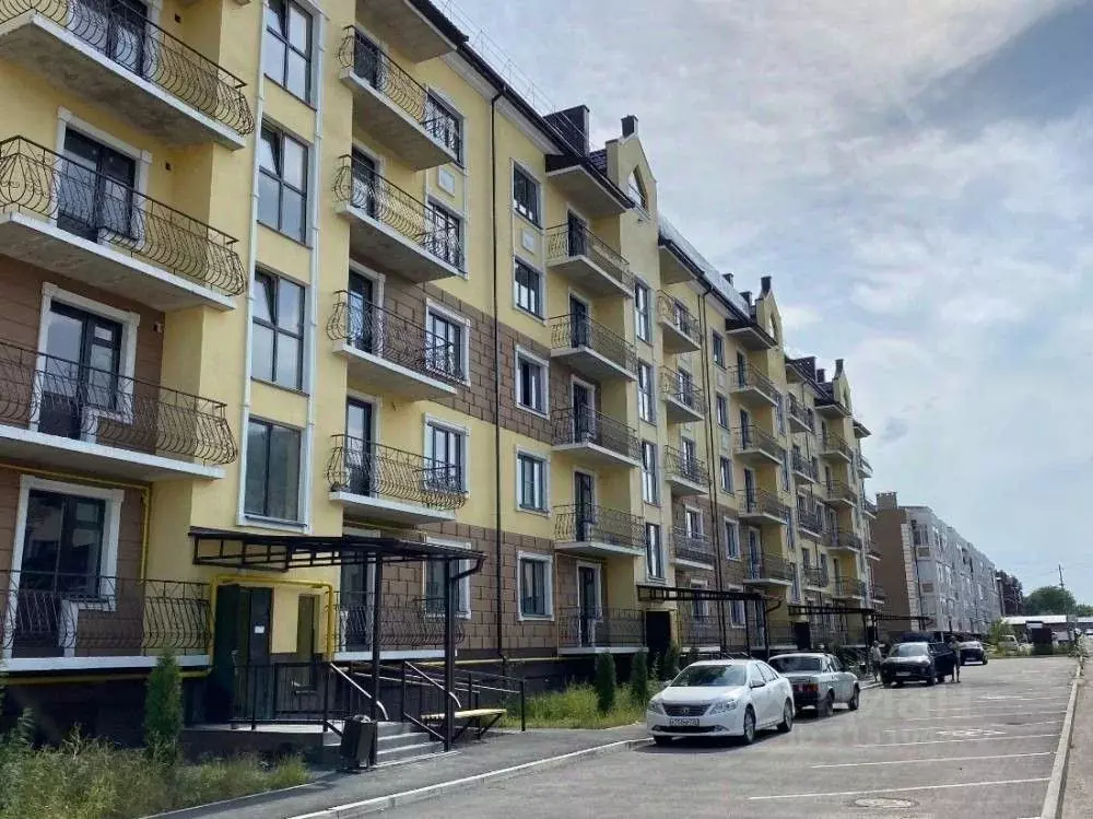 2-к кв. Ставропольский край, Ессентуки ул. Очаровательная, 16 (55.5 м) - Фото 0
