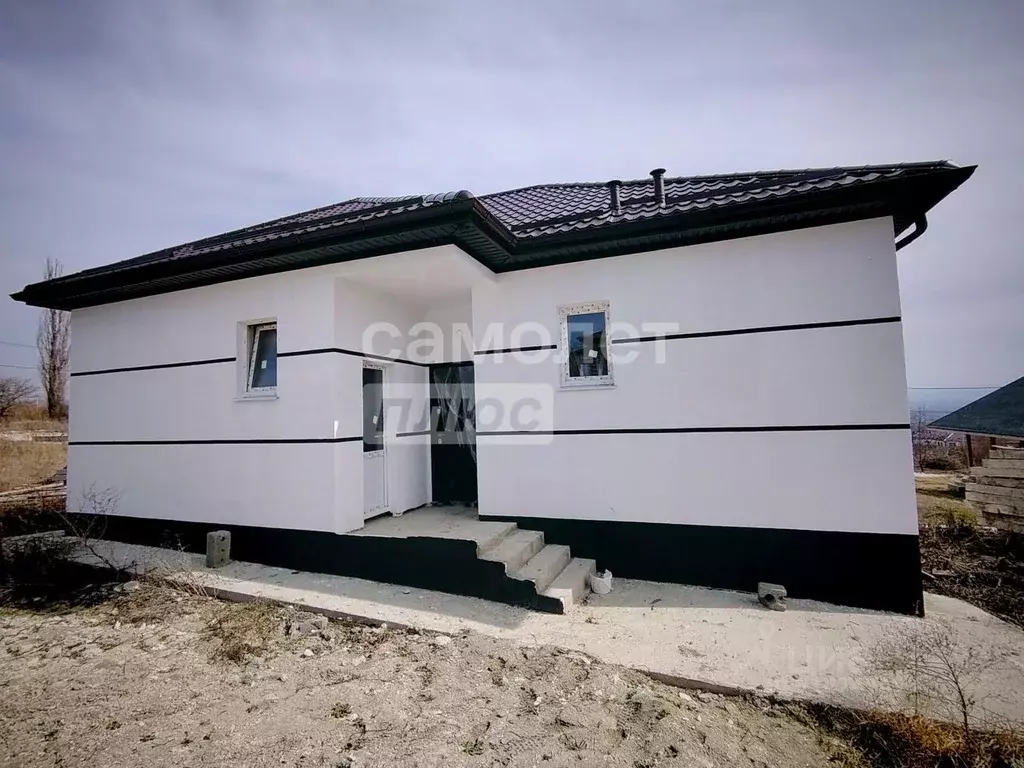 Дом в Краснодарский край, Новороссийск городской округ, Натухаевская ... - Фото 0
