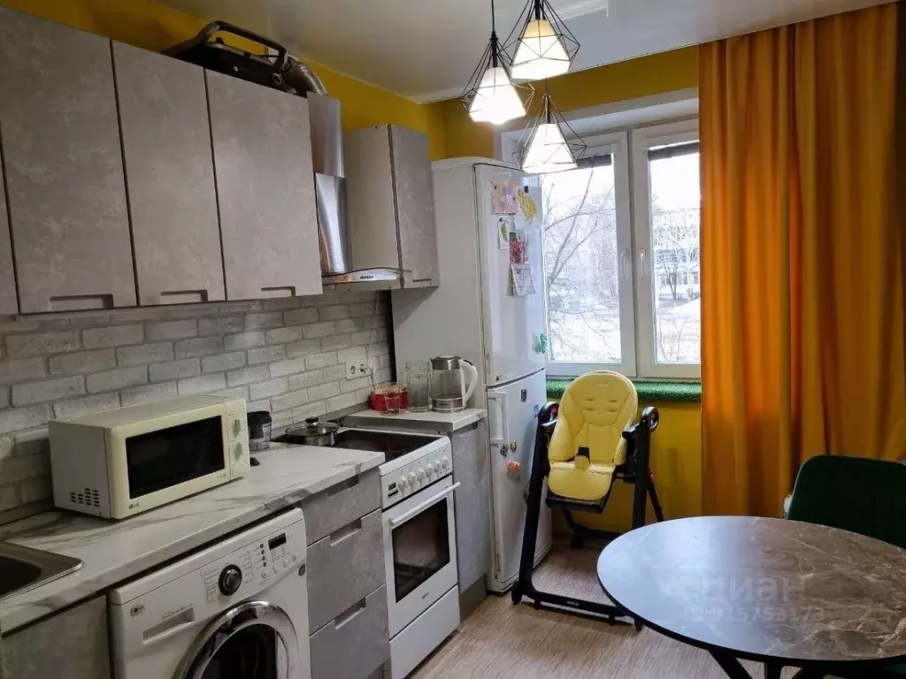 3-к кв. Кемеровская область, Новокузнецк просп. Авиаторов, 82 (59.0 м) - Фото 1