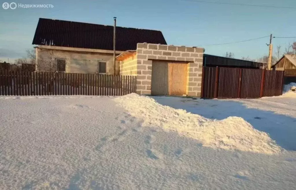 Дом в село Сарапулка, Центральная улица (50 м) - Фото 2