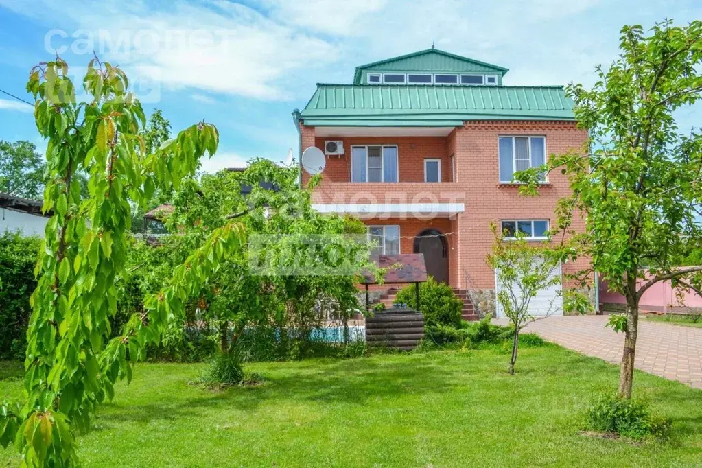 Дом в Краснодарский край, Горячий Ключ ул. Урусова (206 м) - Фото 1
