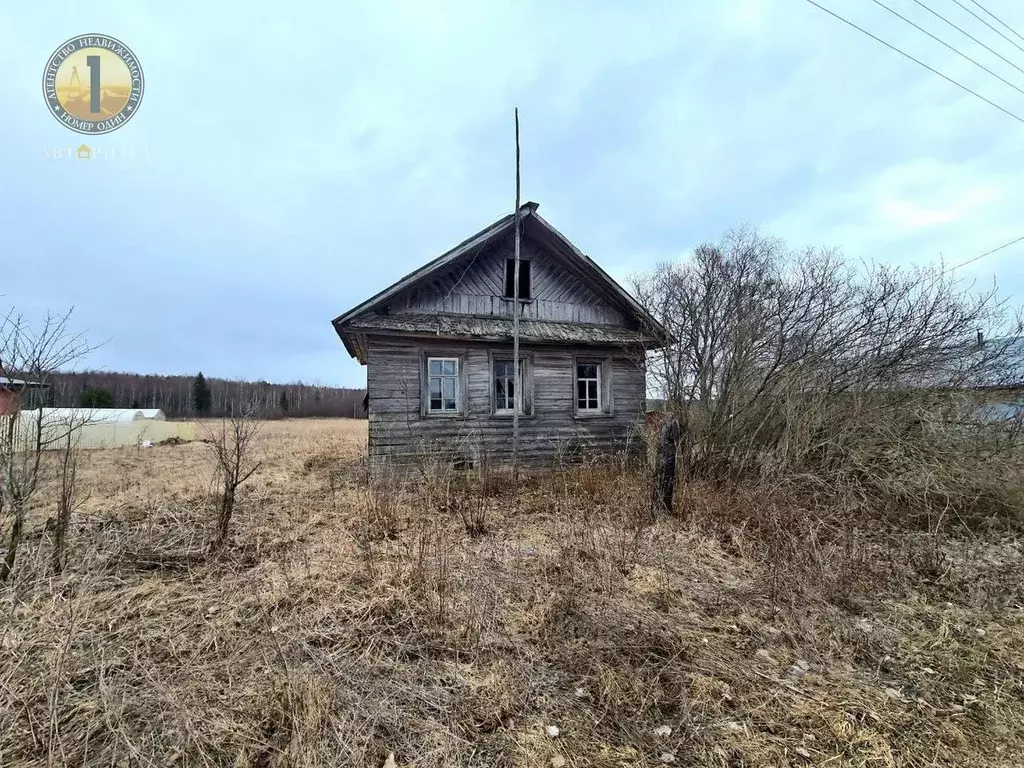 Участок в Вологодская область, Череповецкий район, Воскресенское ... - Фото 0