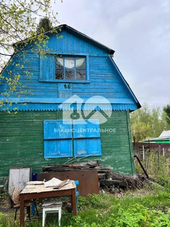 Дом в Новосибирская область, Новосибирск Сибирский Мичуринец СНТ, ул. ... - Фото 0