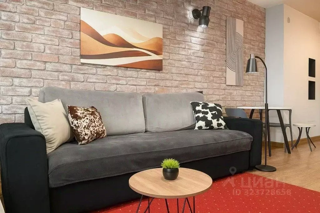 1-к кв. Волгоградская область, Волгоград ул. Пархоменко, 2А (38.0 м) - Фото 1