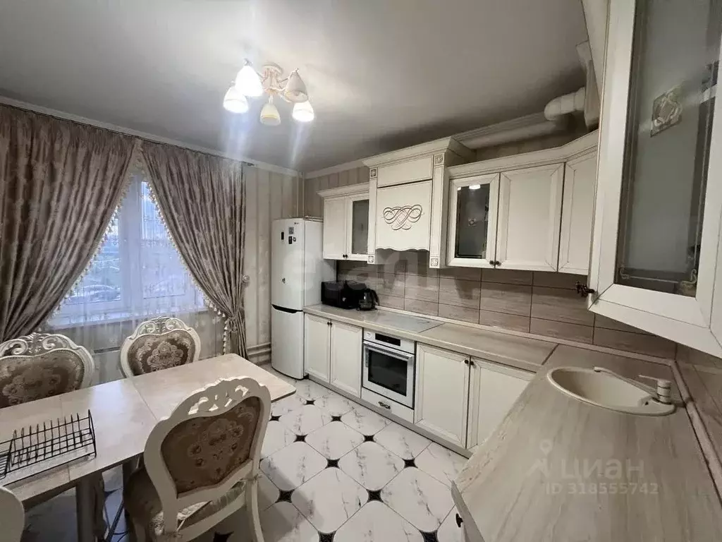 2-к кв. Тверская область, Тверь Оснабрюкская ул., 34 (72.0 м) - Фото 0