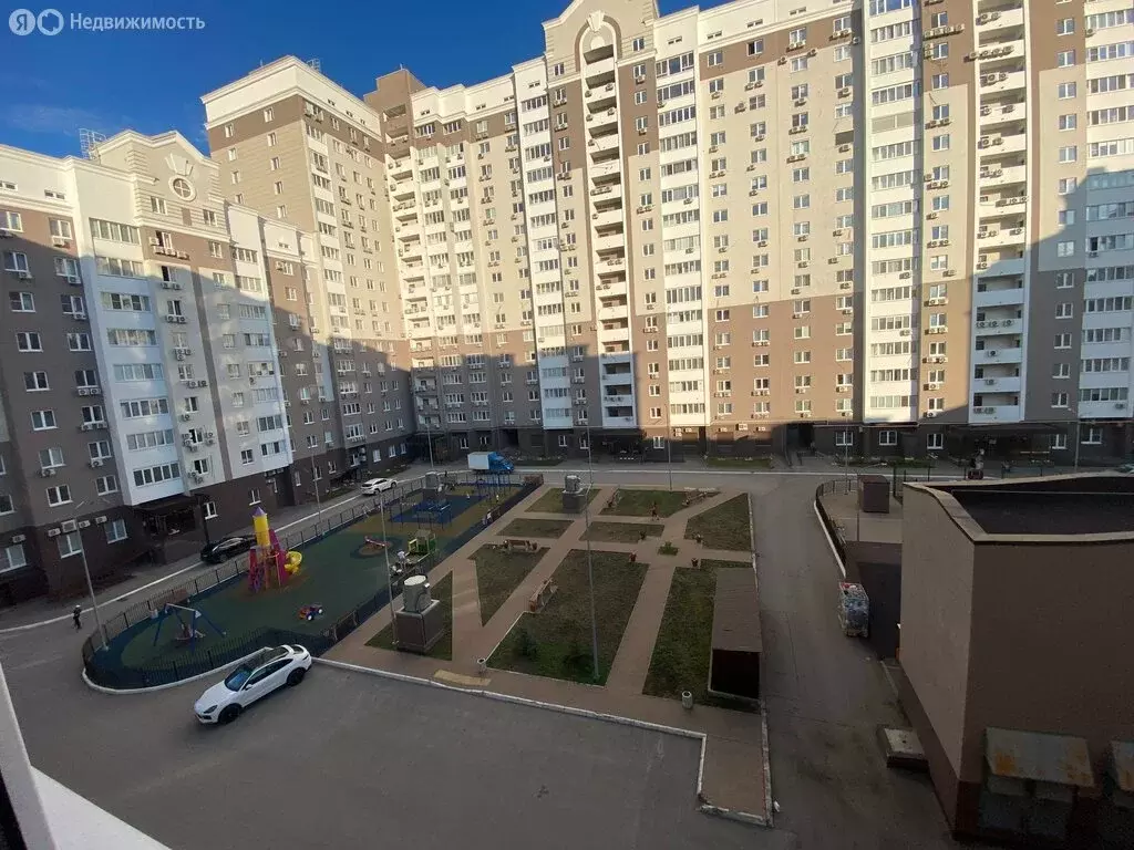 3-комнатная квартира: Самара, Ленинская улица, 215 (120 м) - Фото 0