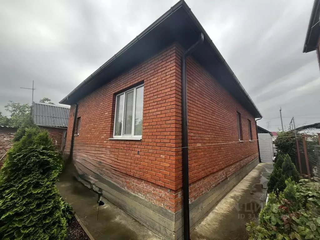 Дом в Адыгея, Тахтамукайский район, Яблоновский пгт Луговая ул. (109 ... - Фото 2