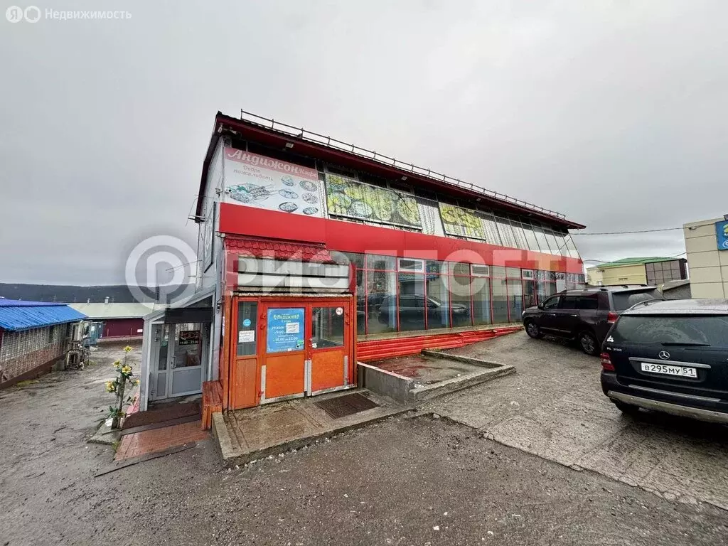 Торговая площадь (570 м) - Фото 1