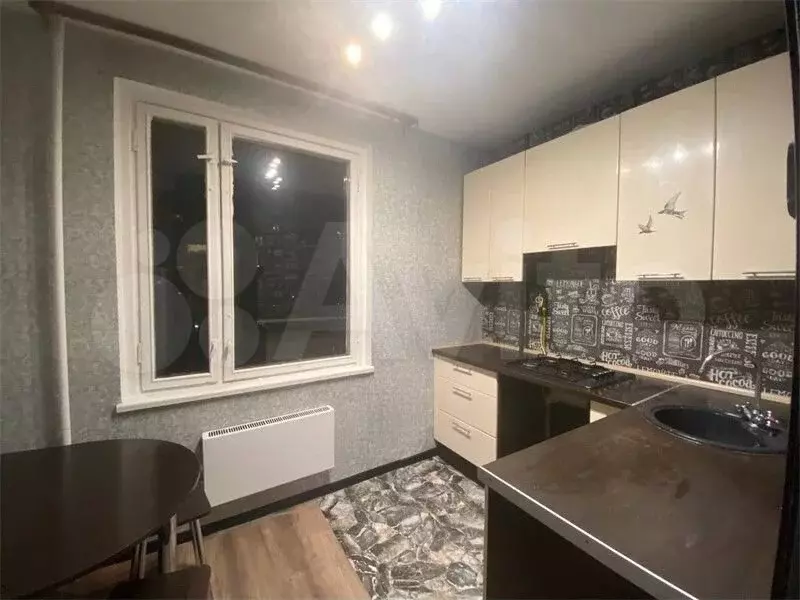 3-к. квартира, 65м, 6/9эт. - Фото 0