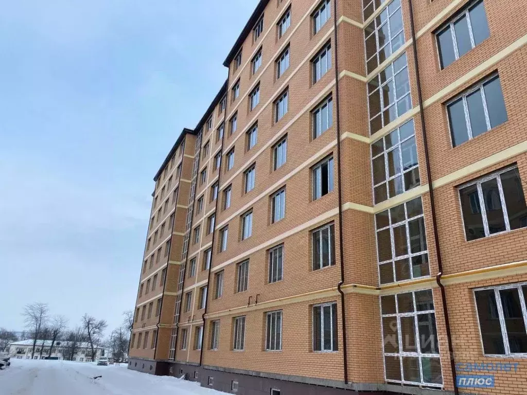2-к кв. Чеченская республика, Грозный ул. Сайханова, 133 (72.0 м) - Фото 0