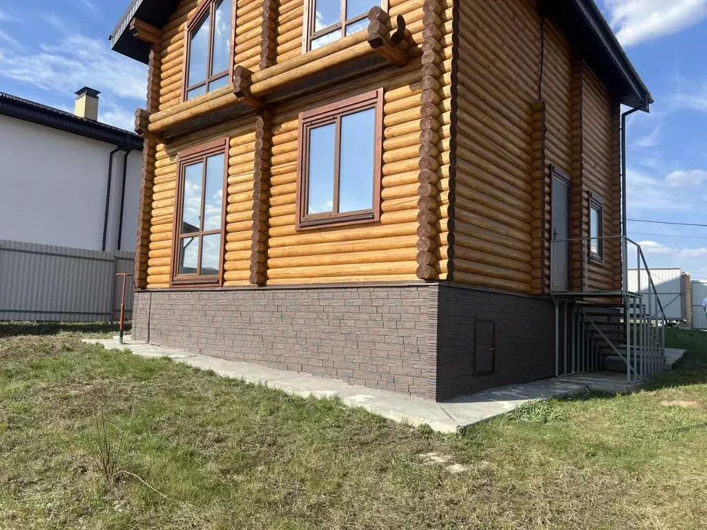 Дом в Тульская область, Тула городской округ, с. Архангельское ул. ... - Фото 0