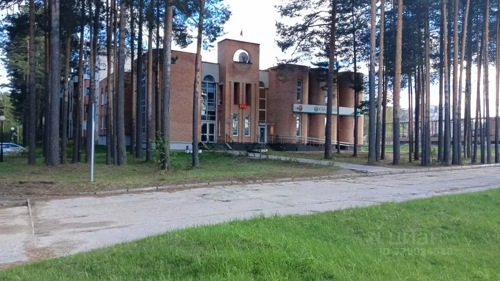 Помещение свободного назначения в Томская область, Кедровый 1-й мкр, ... - Фото 1