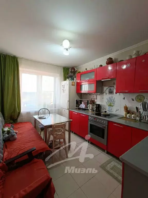 Продается 2-комнатная квартира - Фото 2