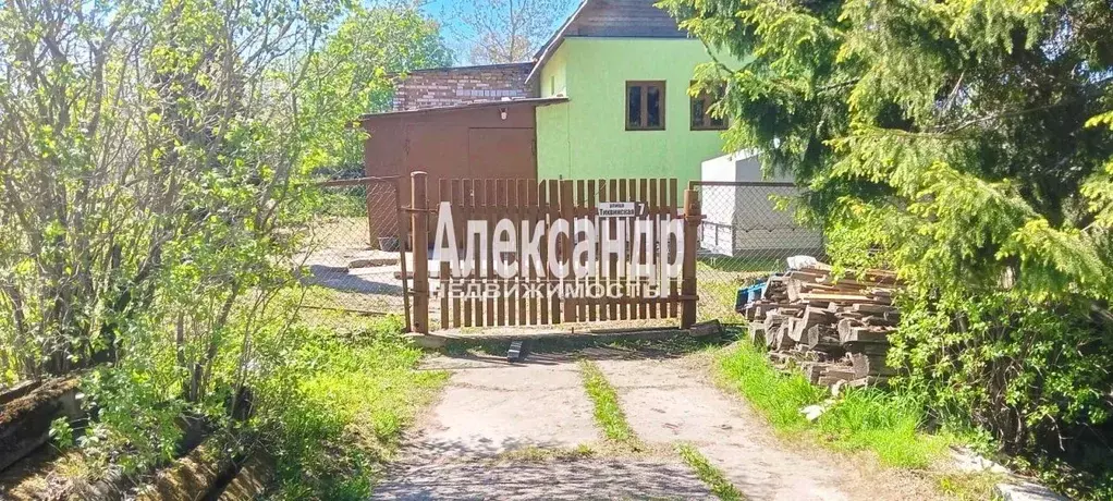 Дом в Ленинградская область, Волхов Тихвинская ул., 7 (80 м) - Фото 0