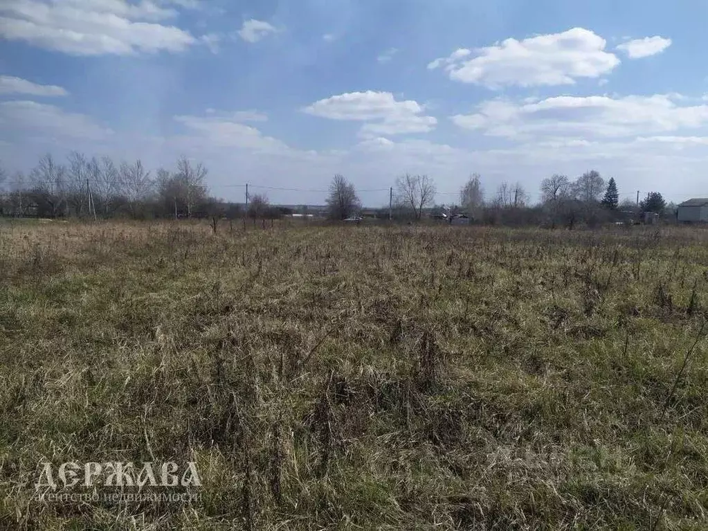 Участок в Белгородская область, Старооскольский городской округ, с. ... - Фото 1
