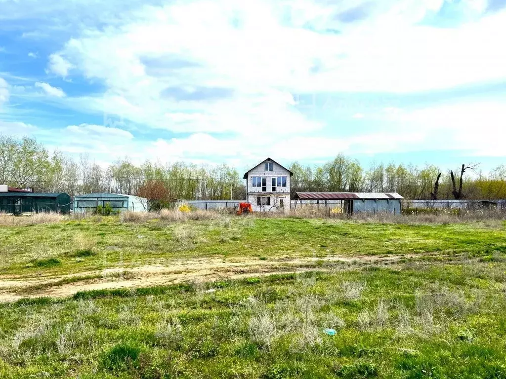 Участок в Волгоградская область, Среднеахтубинский район, Фрунзенское ... - Фото 1