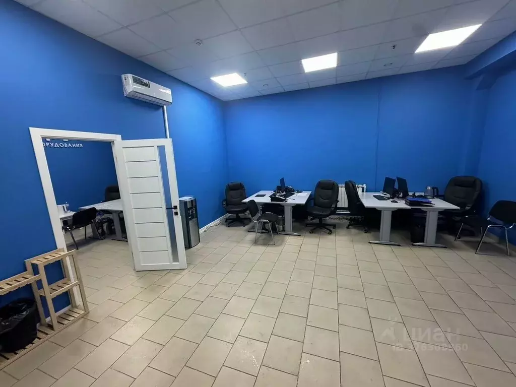 Офис в Краснодарский край, Ейск Западная ул., 1/1 (55 м) - Фото 1