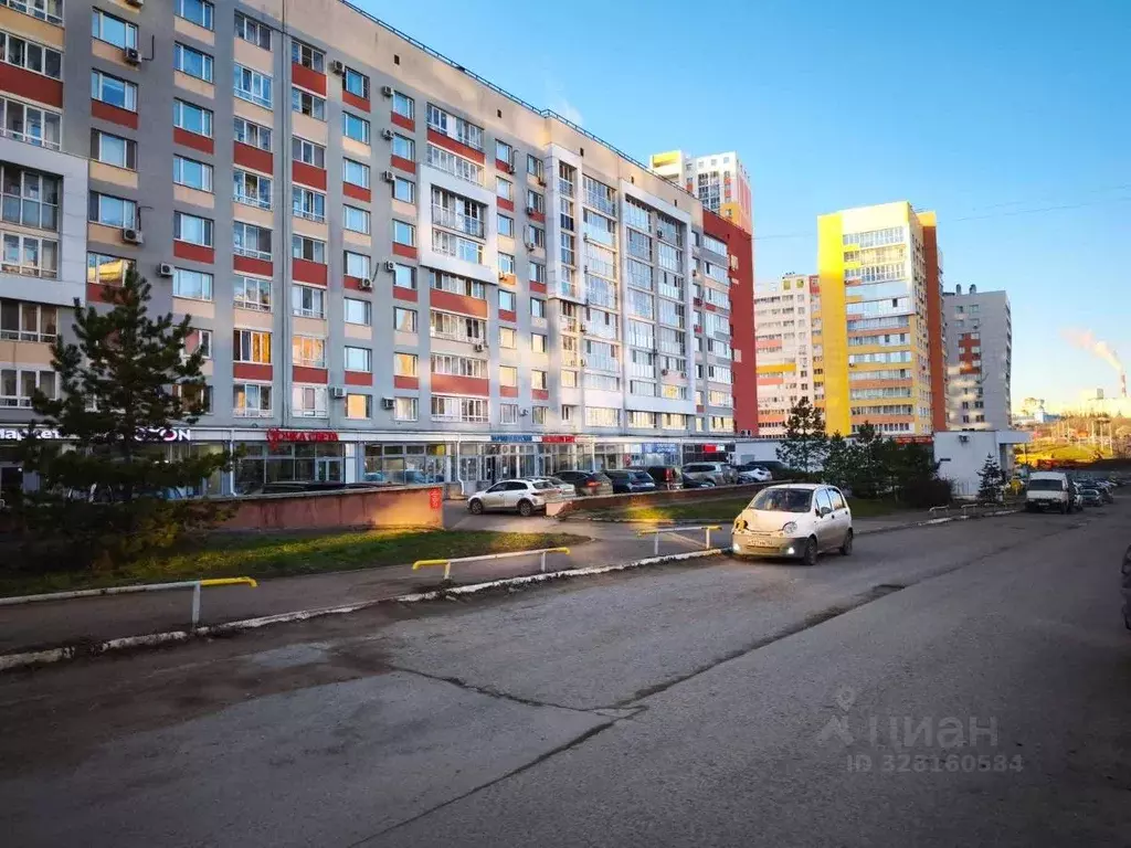 Помещение свободного назначения в Башкортостан, Уфа Айская ул., 37 (13 ... - Фото 1