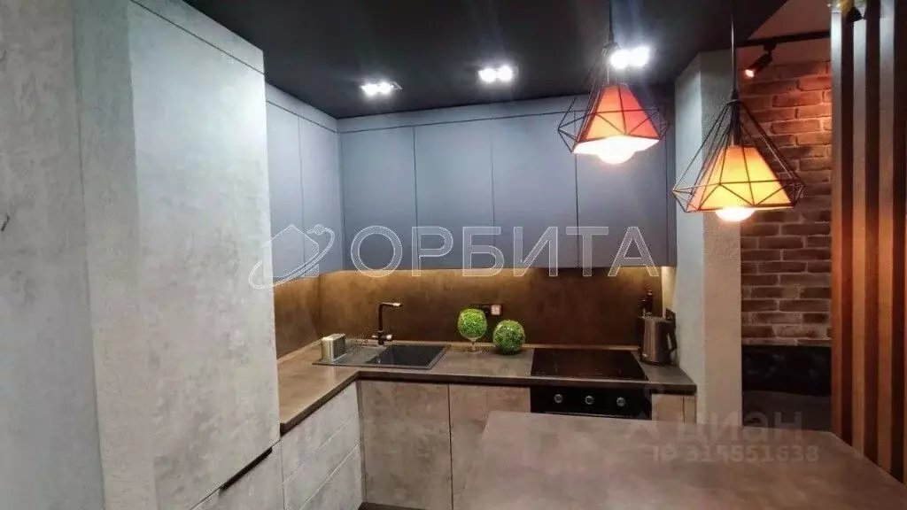 Студия Тюменская область, Тюмень Комбинатская ул., 54к2 (33.0 м) - Фото 0