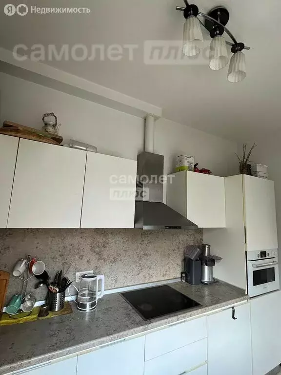 2-комнатная квартира: деревня Сосенки, Ясеневая улица, 1 (55.9 м) - Фото 1