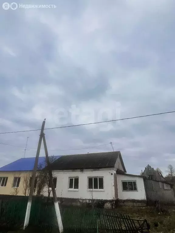 Дом в село Красный Восход, Молодёжная улица (95.8 м) - Фото 1