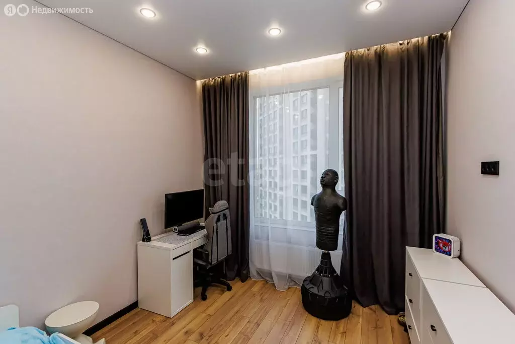 2-комнатная квартира: Тюмень, улица Василия Подшибякина, 11 (58.3 м) - Фото 1