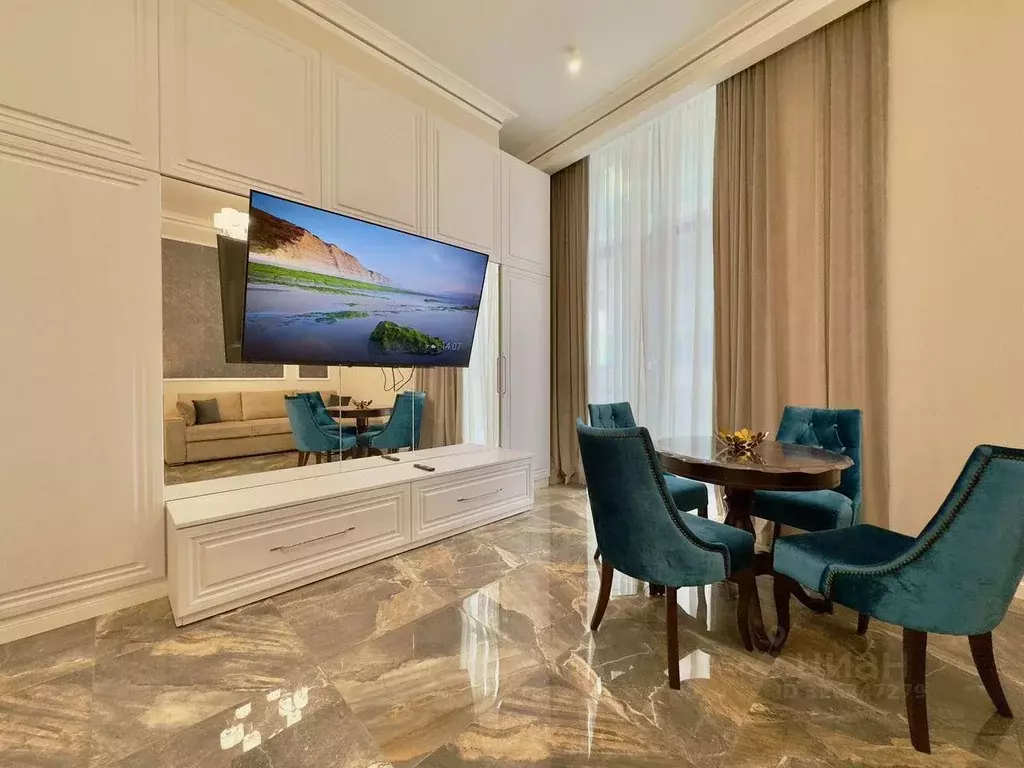 2-к кв. Крым, Ялта Приморский парк имени Гагарина кв-л, 1 (65.0 м) - Фото 1