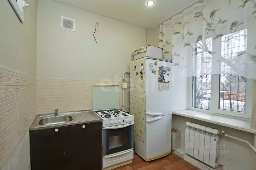 1-к кв. Омская область, Омск ул. 9-я Линия, 167 (36.4 м) - Фото 1