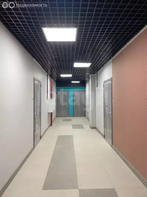 2-комнатная квартира: Оренбург, улица Неплюева, 2 (74.2 м) - Фото 1