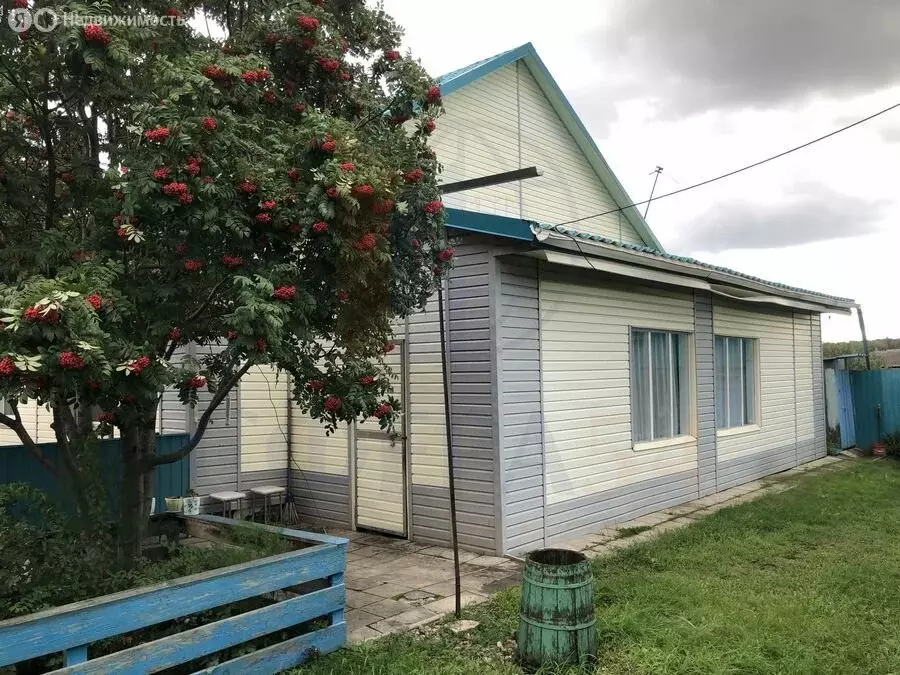Дом в Колыванский район, деревня Воробьёво, Дорожная улица, 5 (73 м) - Фото 0