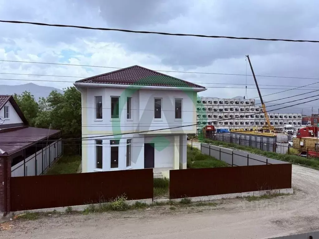 Дом в Краснодарский край, Новороссийск пер. Буксирный, 2 (162 м) - Фото 1