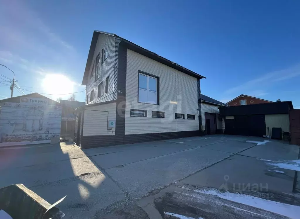 Дом в Ханты-Мансийский АО, Ханты-Мансийск ул. Геологов, 27 (550 м) - Фото 1