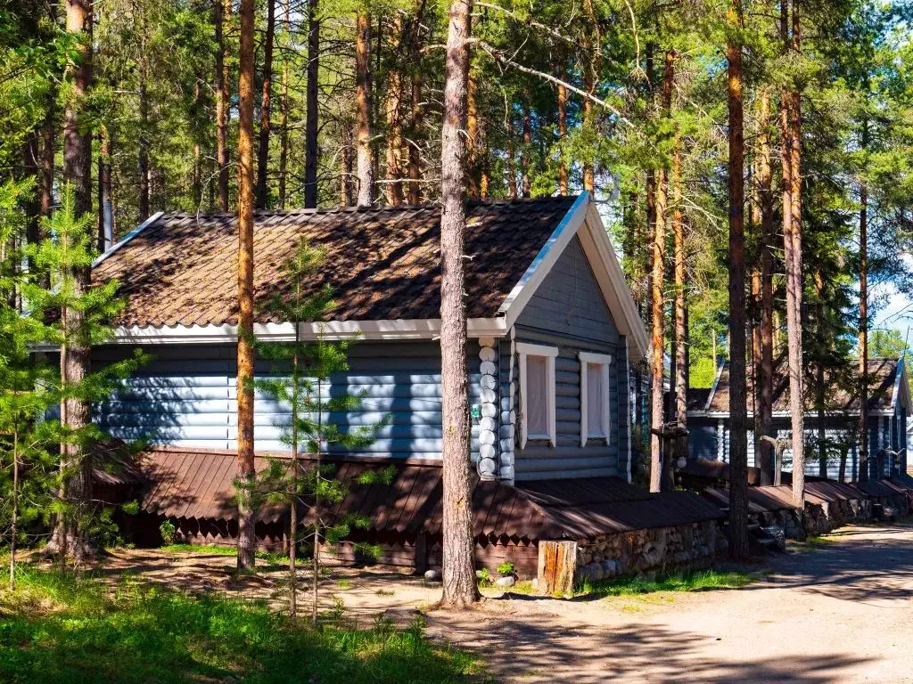 Комната Карелия, Калевала пгт ул. Вяйнямейнена, 136 - Фото 1