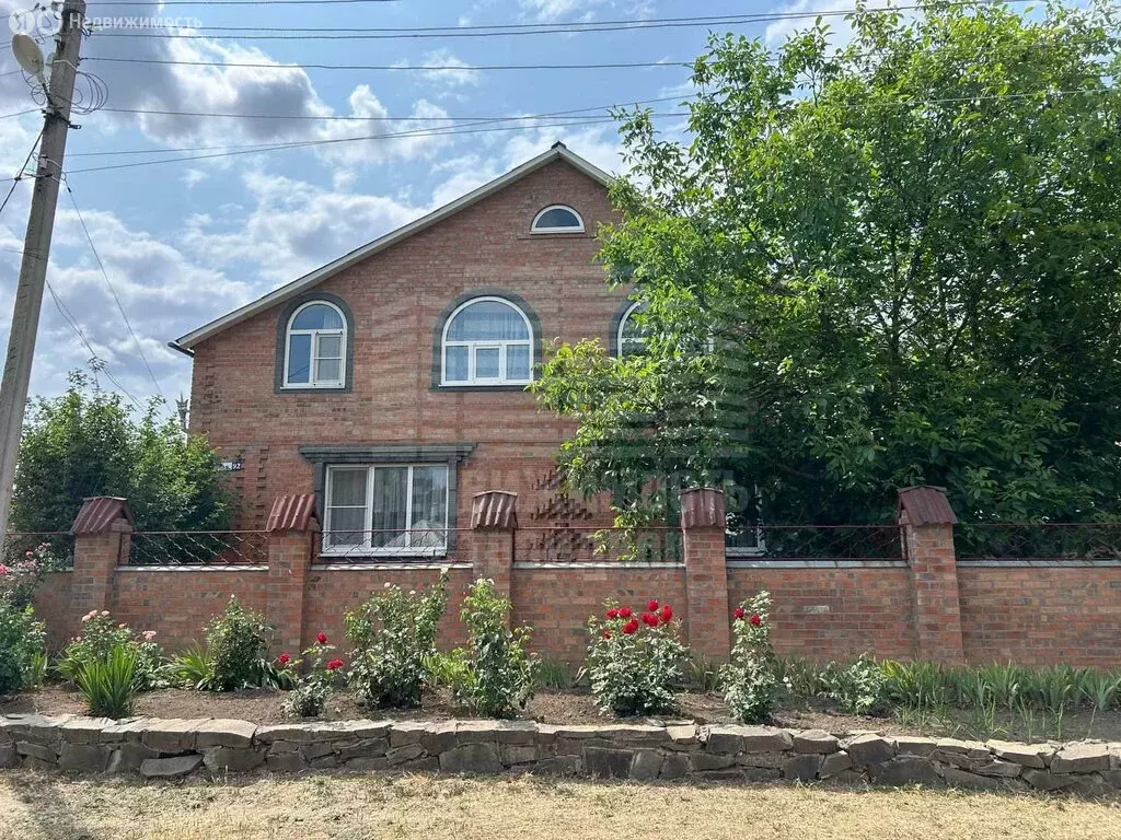 Дом в Неклиновский район, село Покровское (241 м) - Фото 1