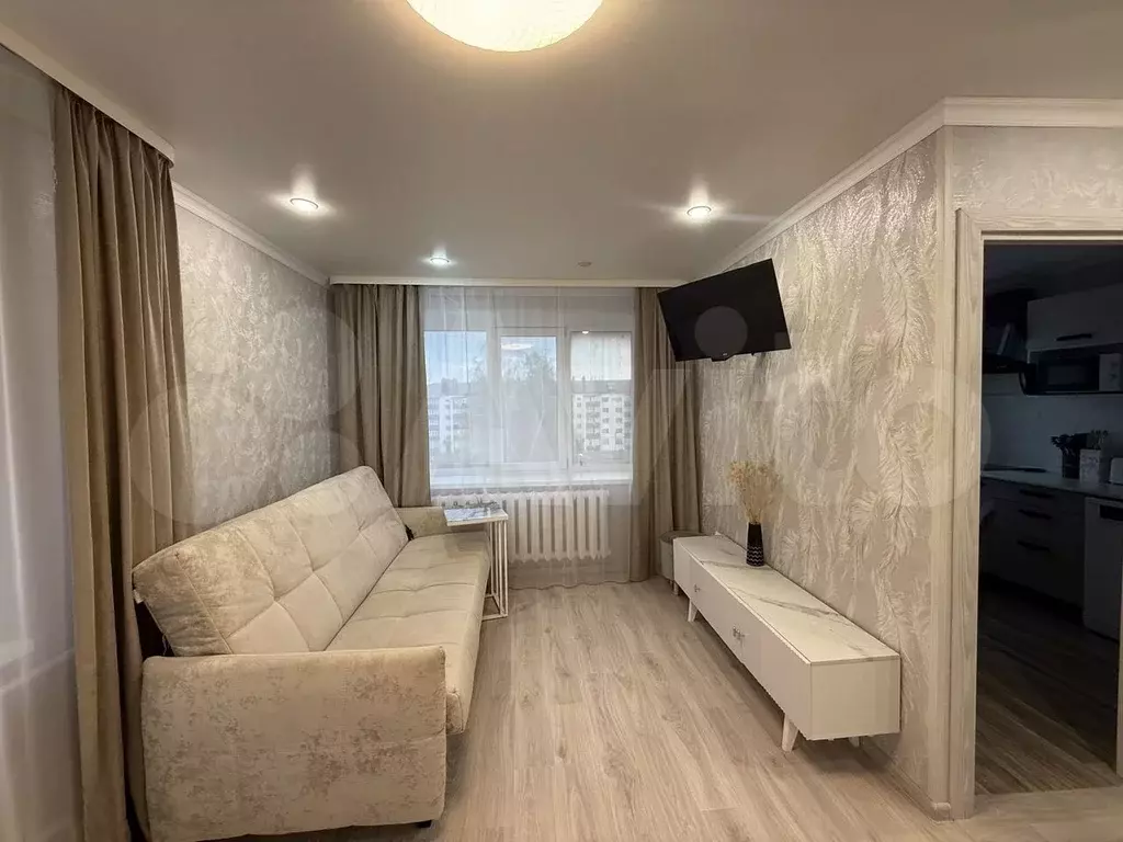1-к. квартира, 30 м, 5/5 эт. - Фото 1