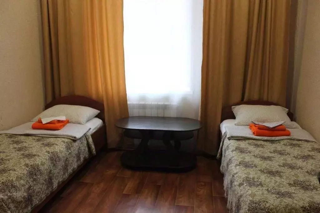 Комната Свердловская область, Нижняя Тура ул. 40 лет Октября, 36 (15.0 ... - Фото 1