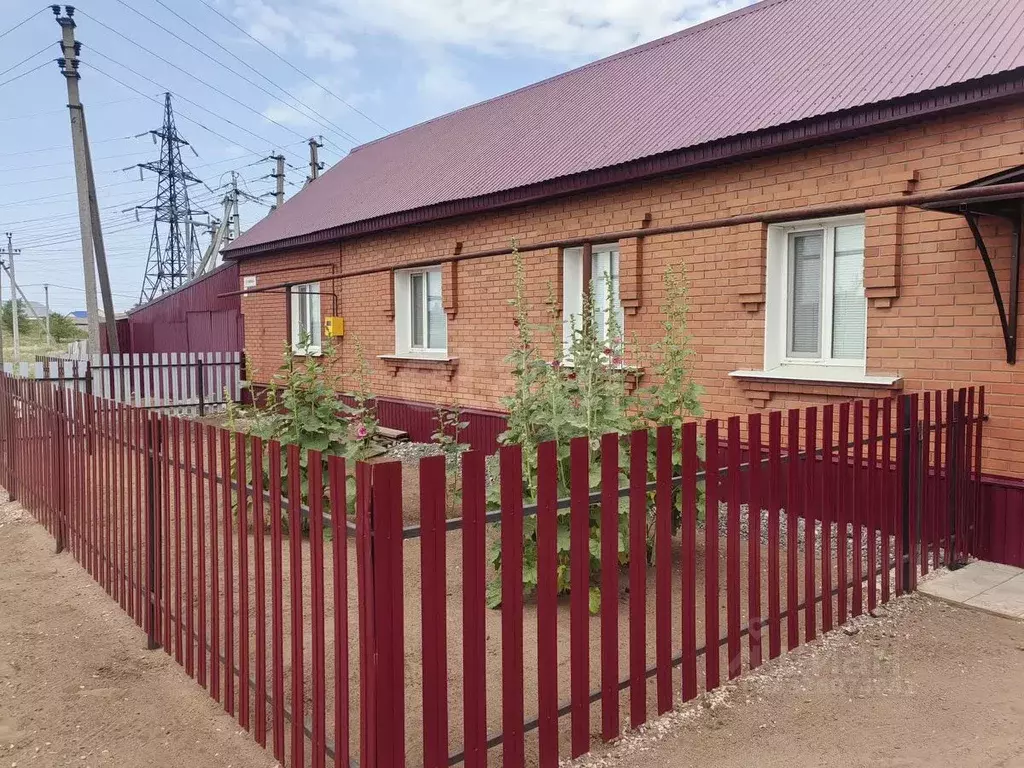 Дом в Самарская область, с. Борское ул. Почтовая, 45 (154 м) - Фото 1