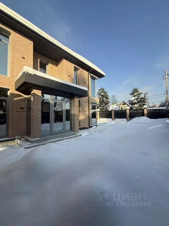 Дом в Москва д. Изварино, ул. 1-я Новоизваринская, 7 (140 м) - Фото 1