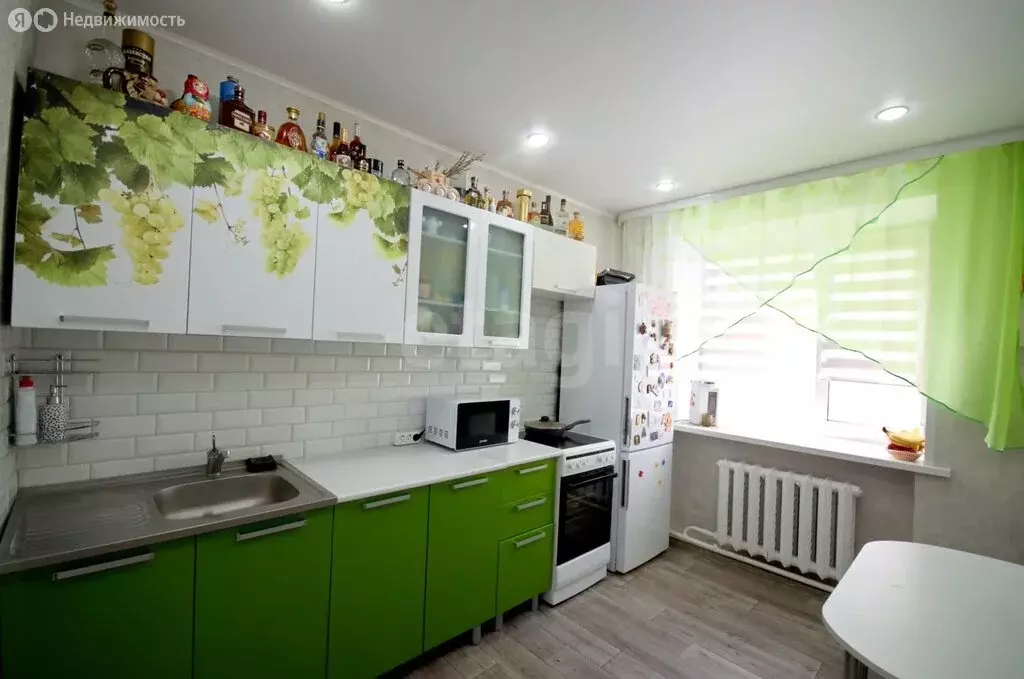 2-комнатная квартира: Ялуторовск, улица Карбышева, 7 (58 м) - Фото 2