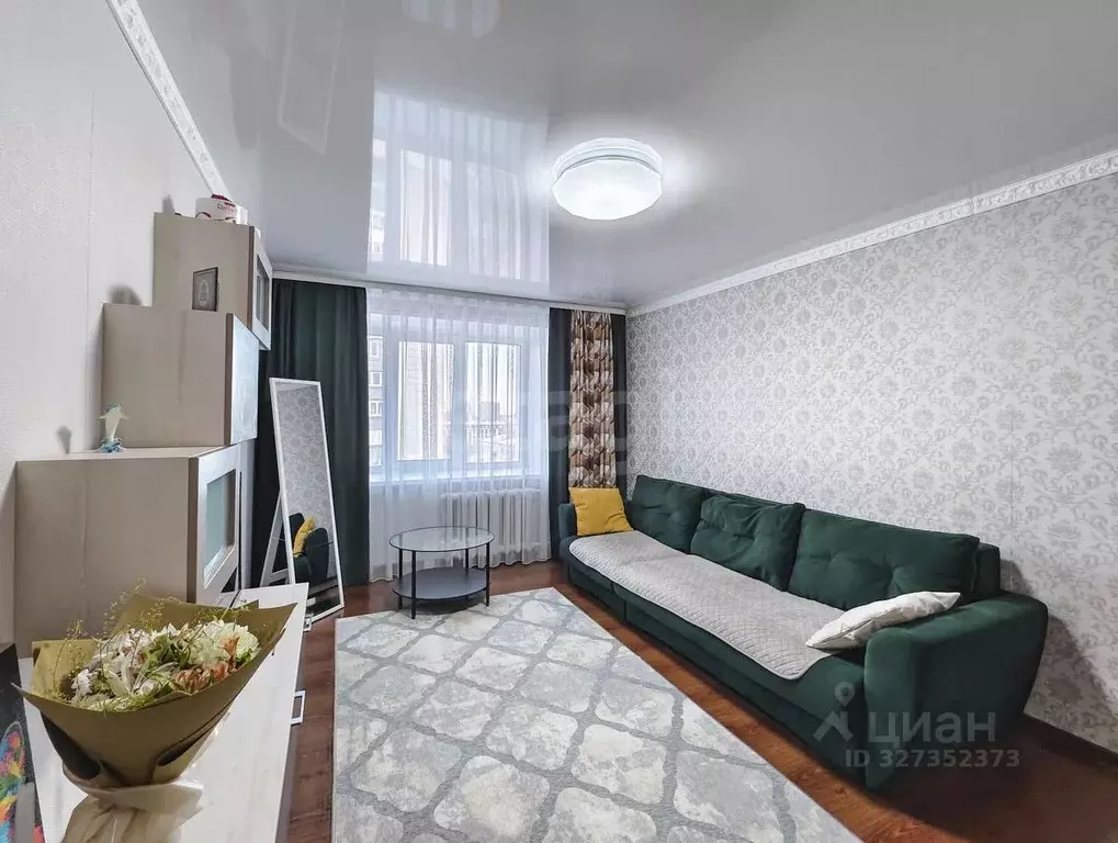 2-к кв. Тюменская область, Тюмень ул. Дружбы, 165 (47.7 м) - Фото 1