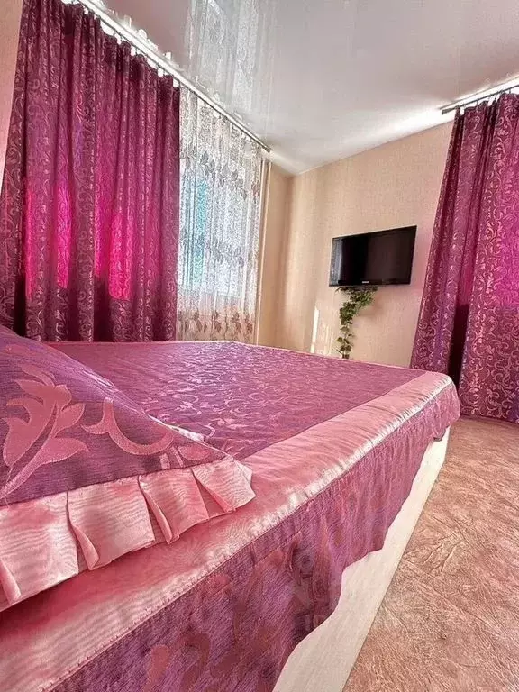 2-к кв. Воронежская область, Воронеж ул. 9 Января, 54В (70.0 м) - Фото 1