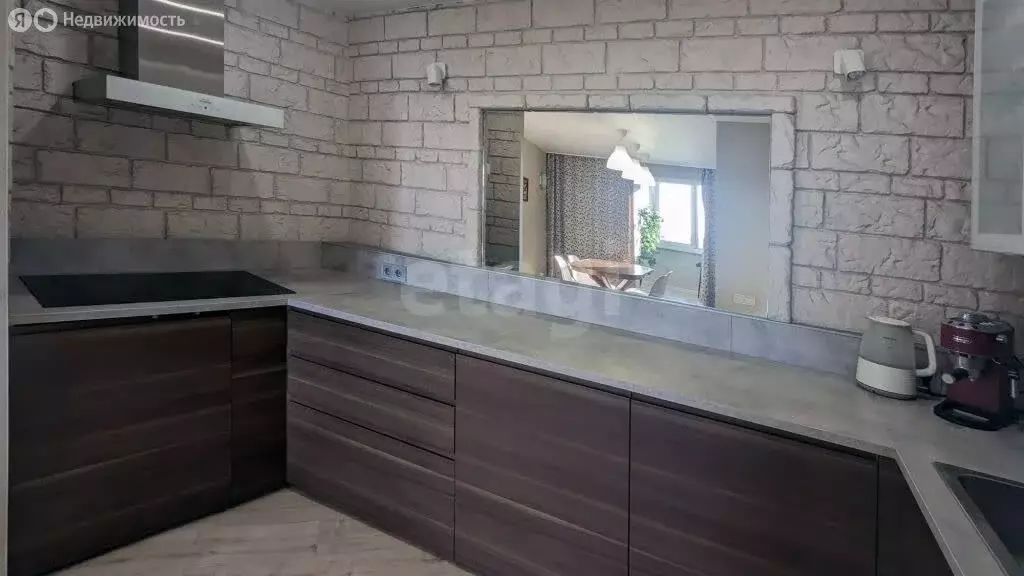 4-комнатная квартира: Томск, улица Говорова, 6 (100 м) - Фото 2