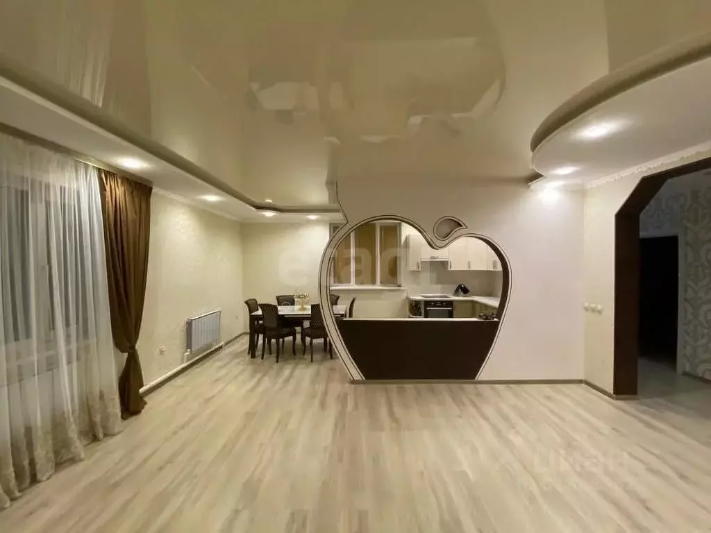 Дом в Амурская область, Тында Ноябрьская ул., 4 (235 м) - Фото 1