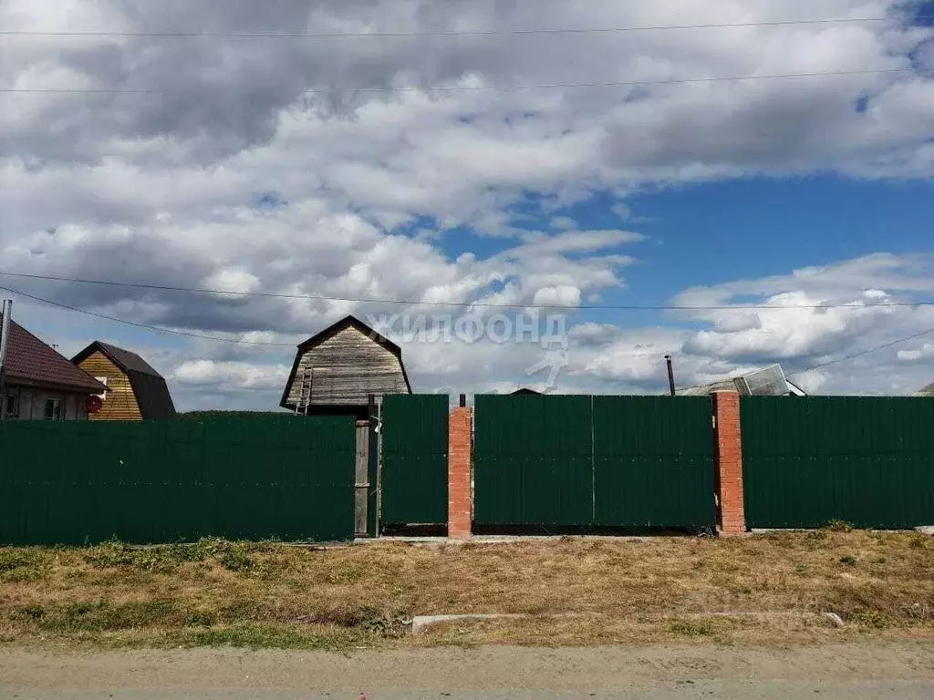 Участок в Новосибирская область, Мошковский район, с. Белоярка ... - Фото 0