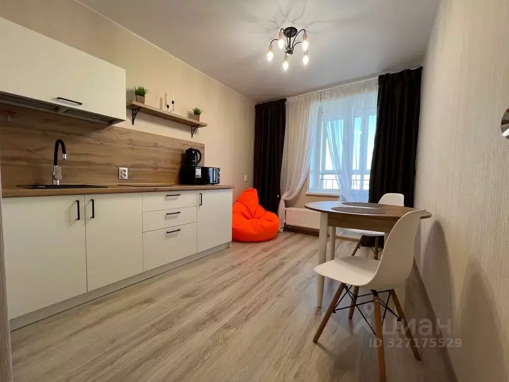 1-к кв. Удмуртия, Ижевск ул. 10 лет Октября, 60Бк2 (32.0 м) - Фото 1