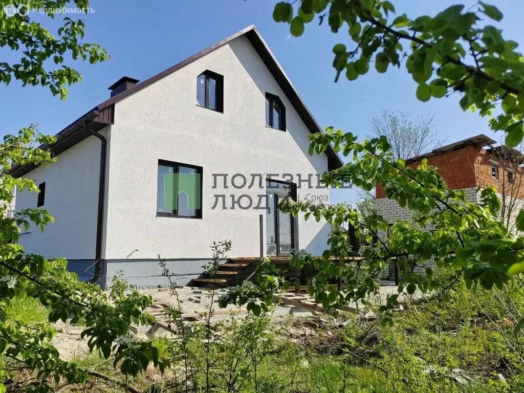 Дом в Белгородская область, Белгородский район, Тавровское с/пос, с. ... - Фото 1